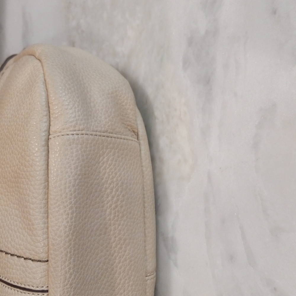 Shoulder Handbag - Picture 8 of 16